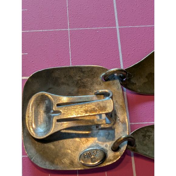 Marjorie Baer SF Signed Brass Mixed Metal Modern Dangle Drop Clip On Earrings - Picture 6 of 8